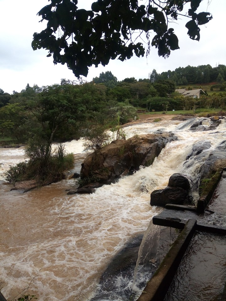 CACHOEIRA PARQUE JAGUARI - EXTREMA - MG