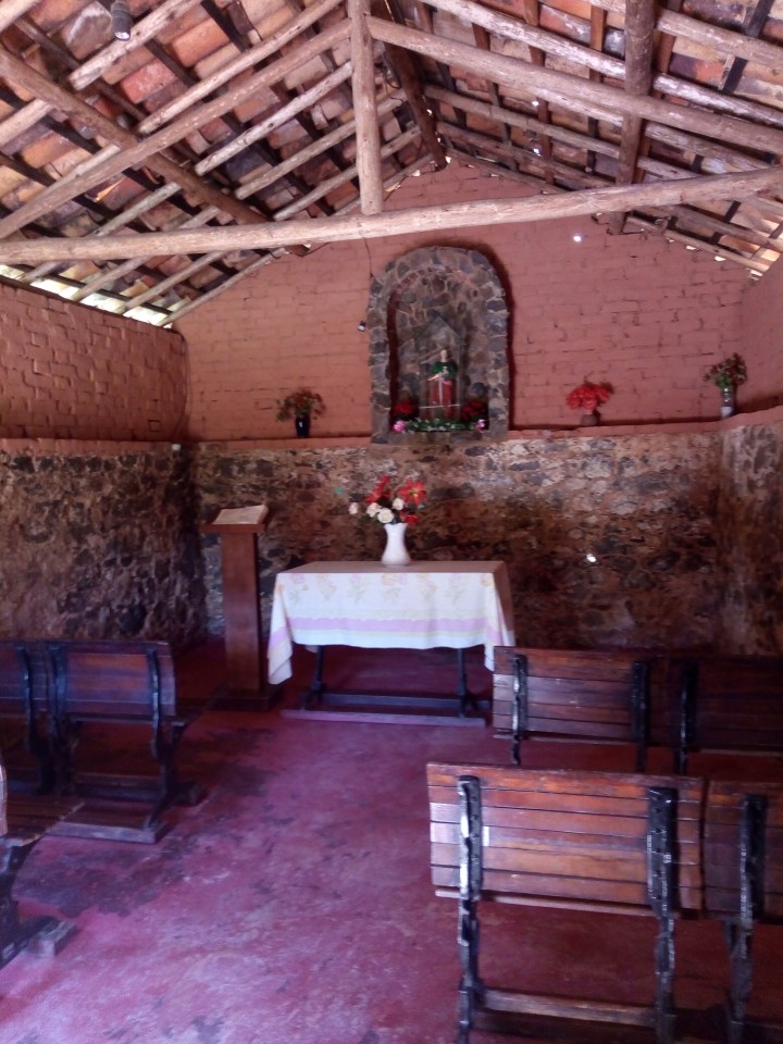 CAPELA DO PARQUE DA MINA DE OURO ARACARIGUAMA SP