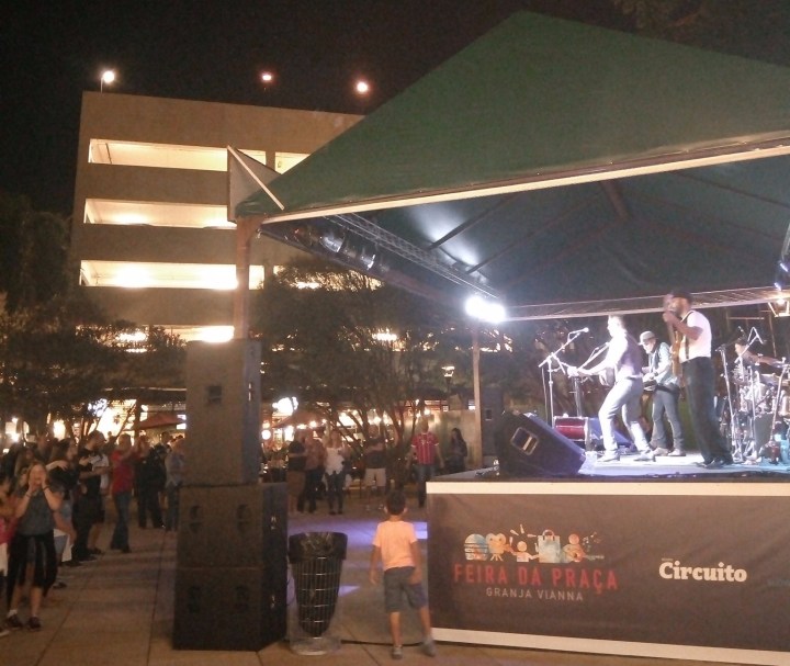 Show Still Folk - Feira da Praça Open Mall The Square Granja Vianna Cotia SP