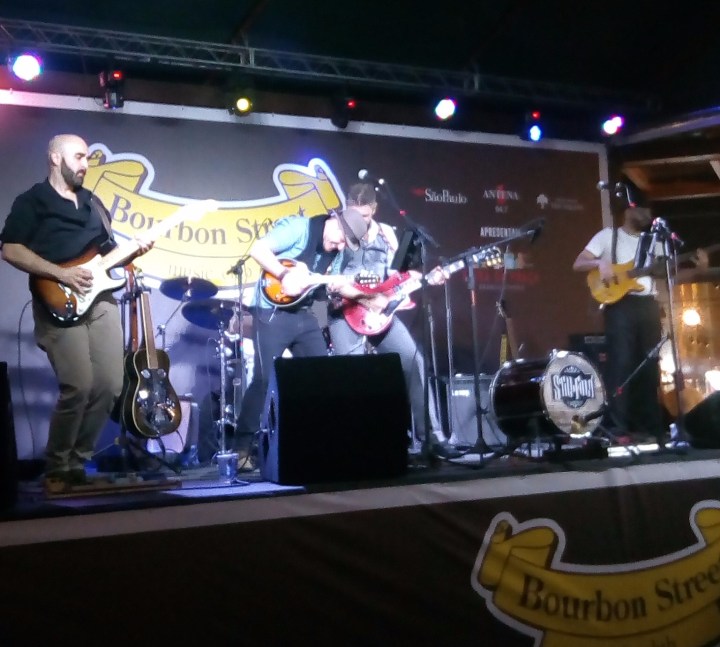 Show Still Folk - Open Mall The Square - Granja Vianna Cotia SP