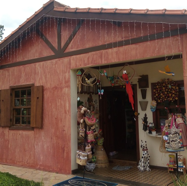 Loja de Artesanato - Vila Don Patto