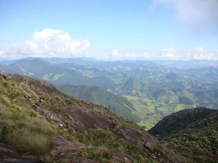 Trilha Pico dos Marins