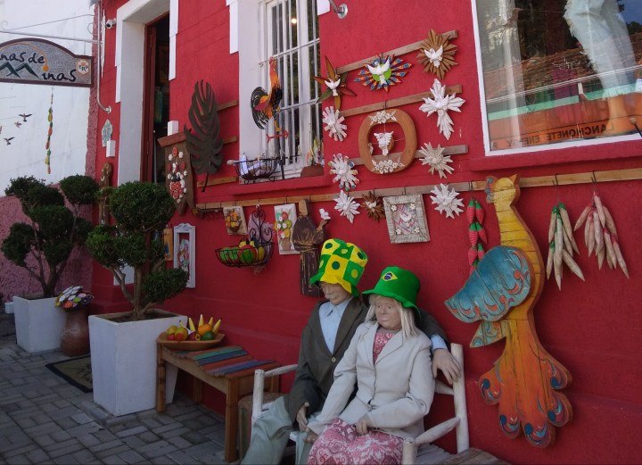 Loja de artesanato em Passa Quatro MG