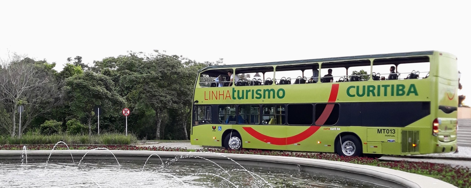 Ônibus turístico Linha Turismo Curitiba