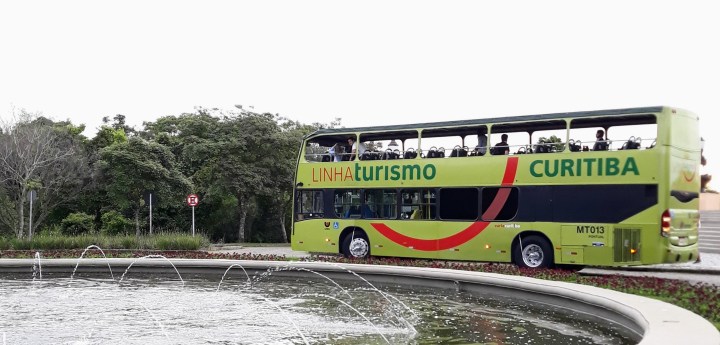 Ônibus turístico Linha Turismo Curitiba