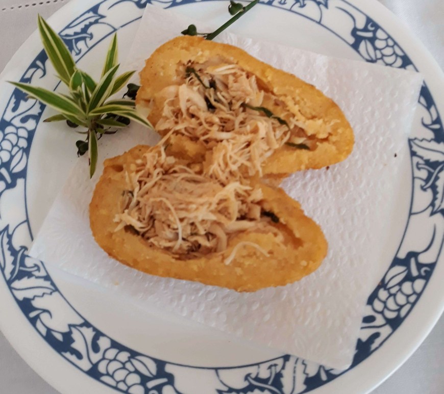 Bolinho de frango - encapotado